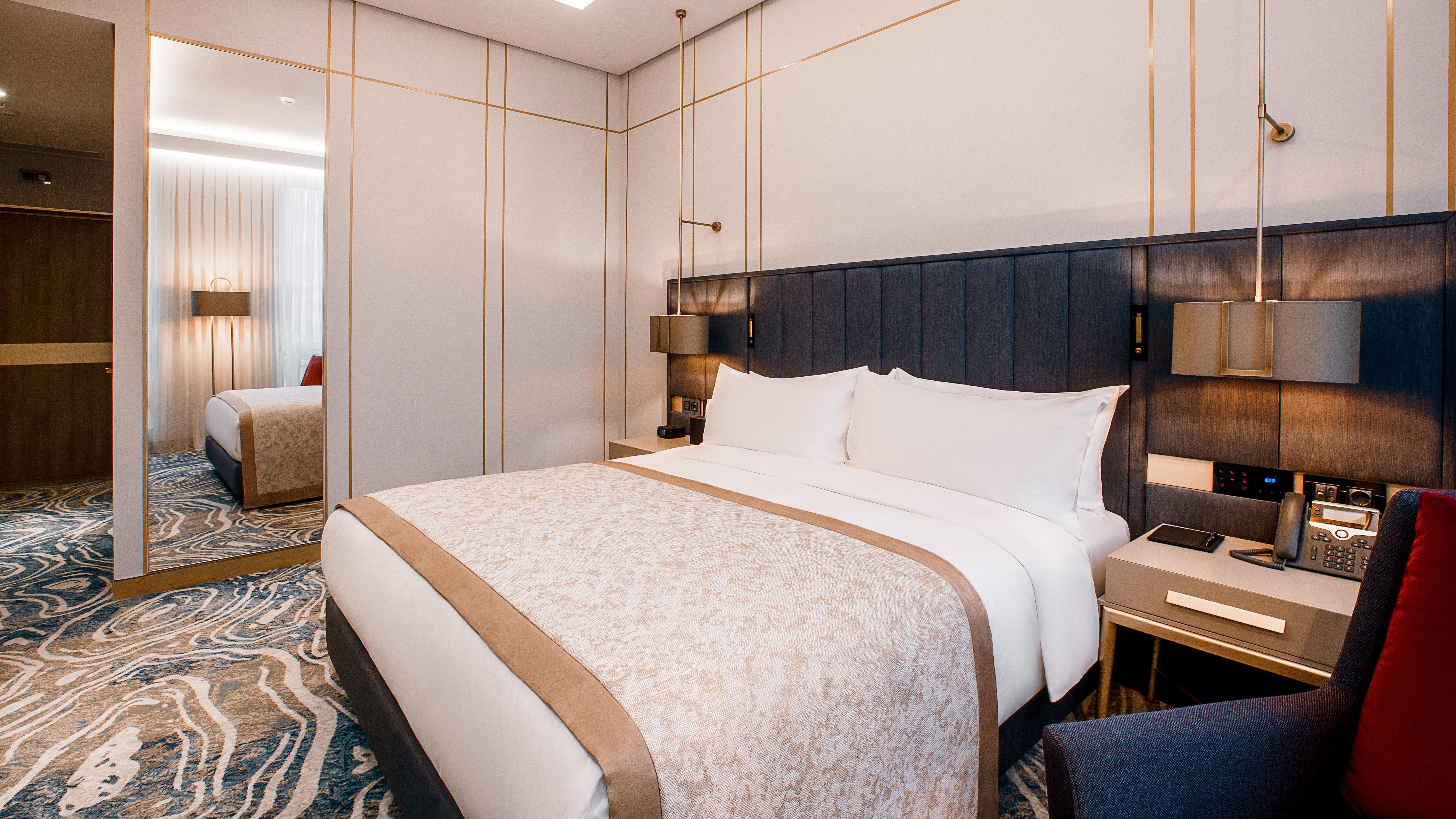Intercontinental Baku By Ihg Hotel Ngoại thất bức ảnh Deluxe Suite