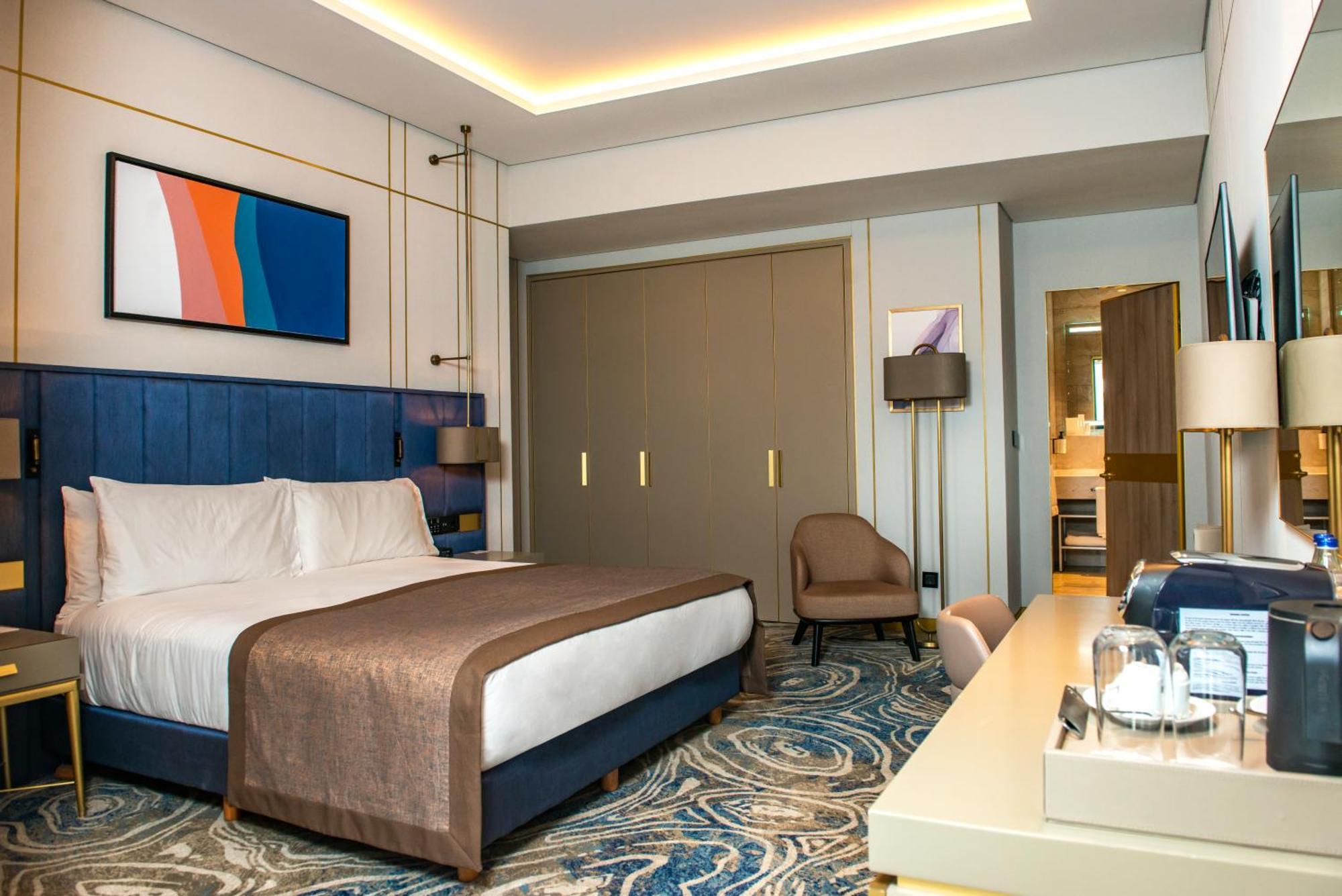 Intercontinental Baku By Ihg Hotel Ngoại thất bức ảnh Deluxe room